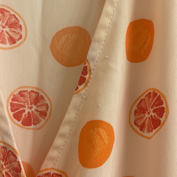 Glamorous Curve grapefruit print wrap dress, size 20. - Picture 10 of 11